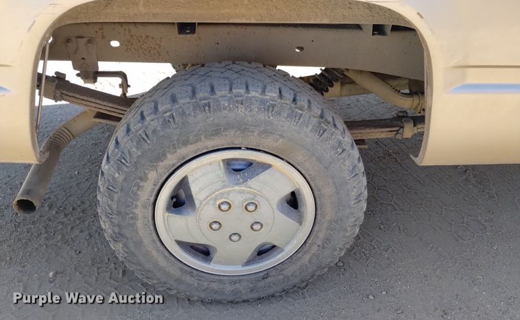 image for item DK8808 1988 Chevrolet C1500  pickup truck