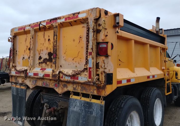 image for item DK8898 2001 GMC C7500  dump truck