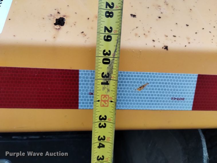 image for item DK8898 2001 GMC C7500  dump truck