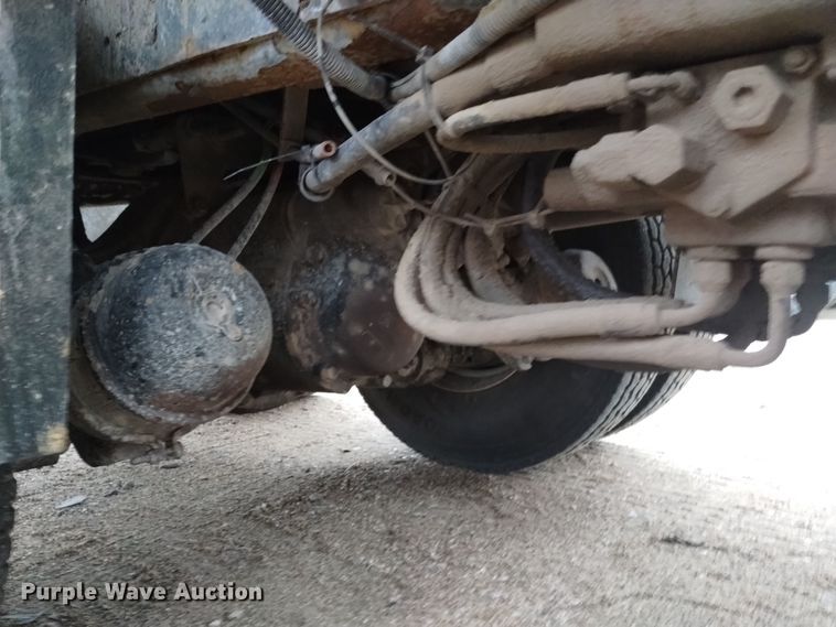 image for item DK8898 2001 GMC C7500  dump truck