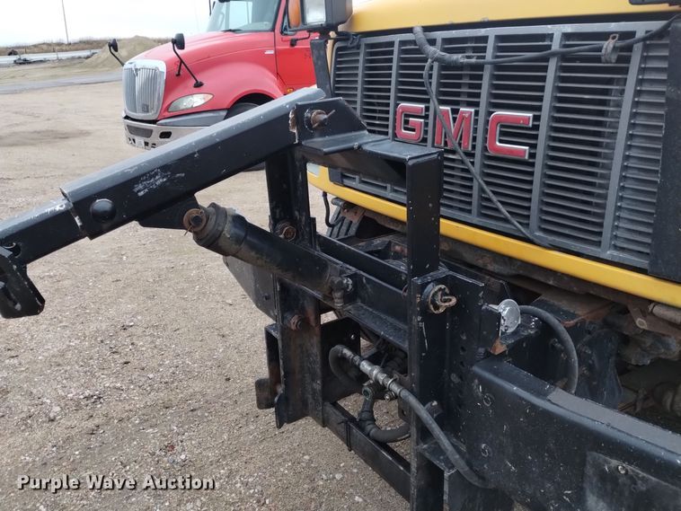 image for item DK8898 2001 GMC C7500  dump truck