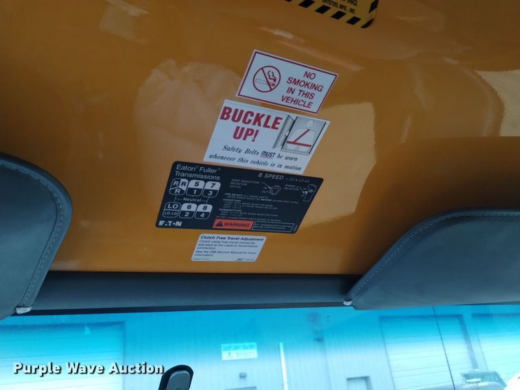 image for item DK8898 2001 GMC C7500  dump truck