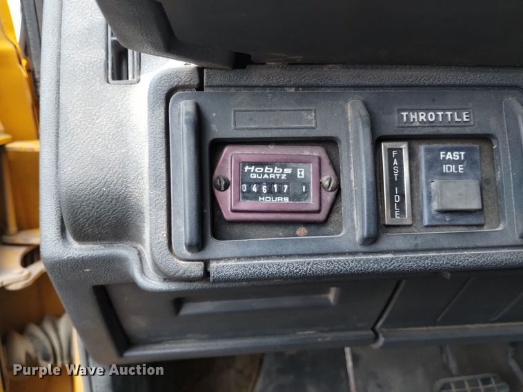 image for item DK8898 2001 GMC C7500  dump truck