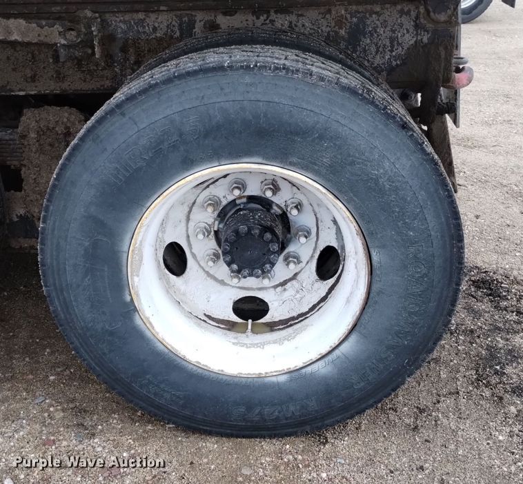 image for item DK8898 2001 GMC C7500  dump truck