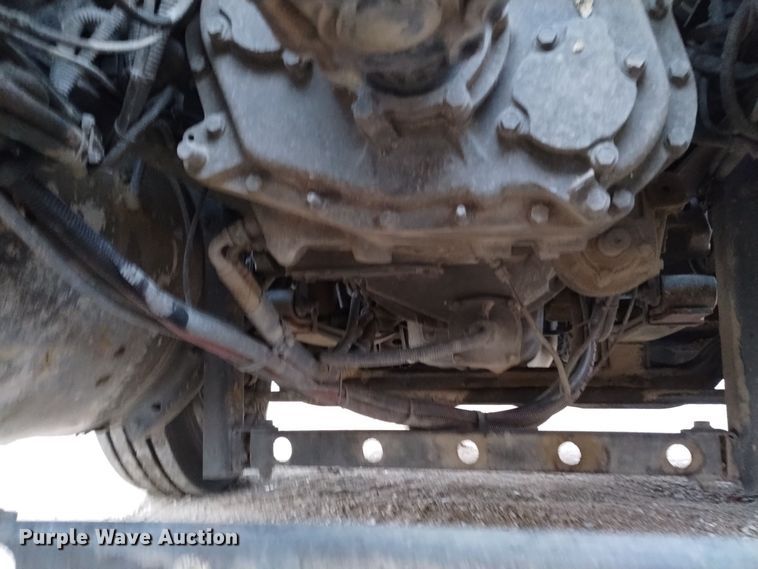 image for item DK8899 2011 International ProStar 122  semi truck