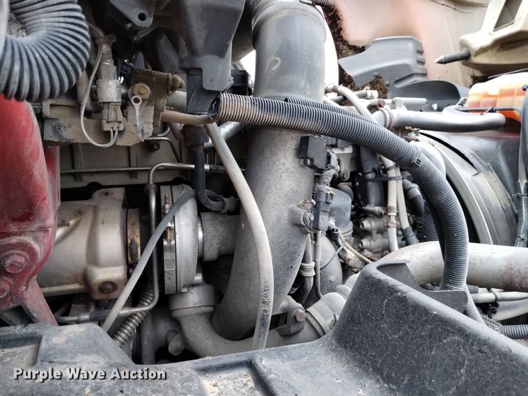 image for item DK8899 2011 International ProStar 122  semi truck