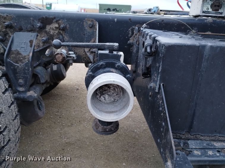 image for item DK8900 2011 International ProStar 122  semi truck