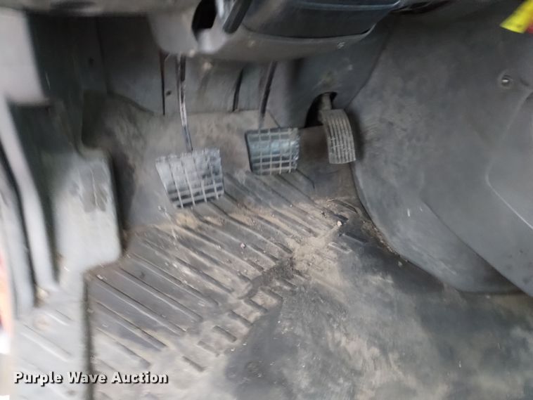 image for item DK8900 2011 International ProStar 122  semi truck