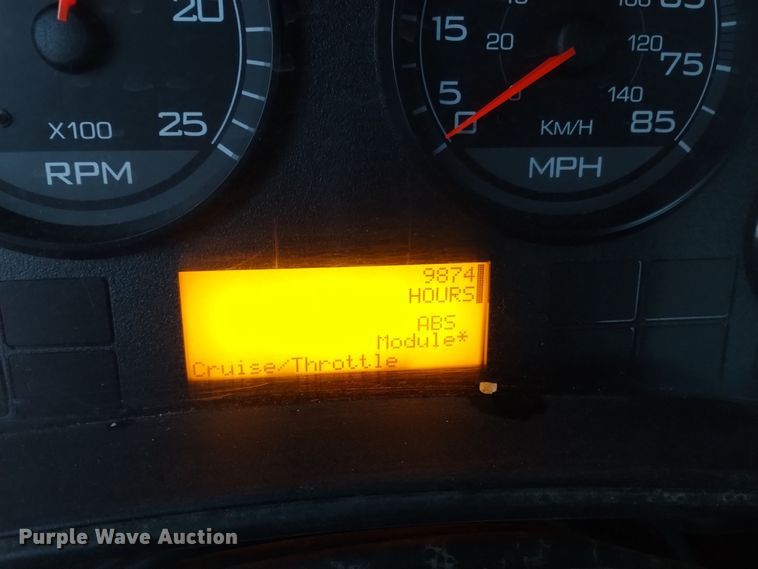 image for item DK8900 2011 International ProStar 122  semi truck