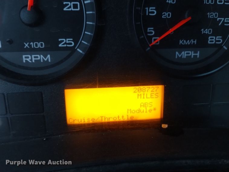 image for item DK8900 2011 International ProStar 122  semi truck