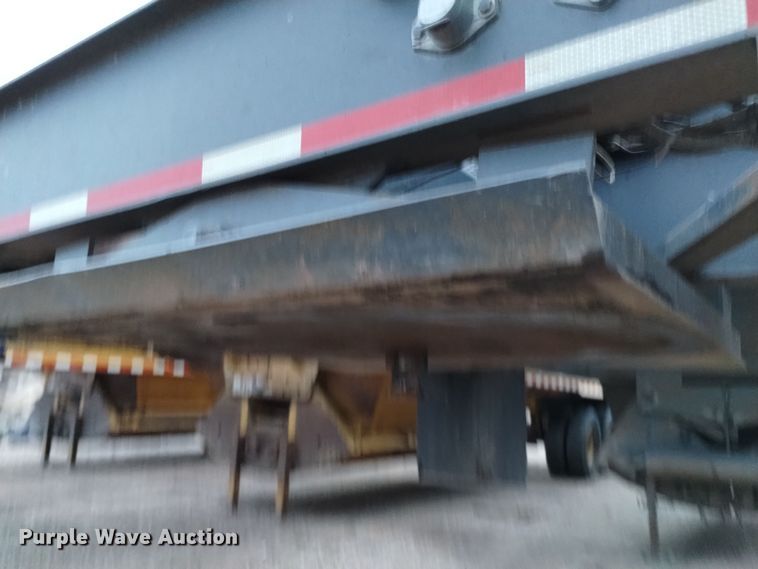image for item DK8901 1996 Corn Belt Mfg. S-4202  bottom dump trailer
