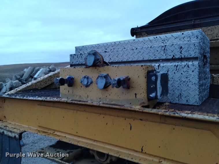 image for item DK8902 2006 Load King 2066D-37-2  bottom dump trailer