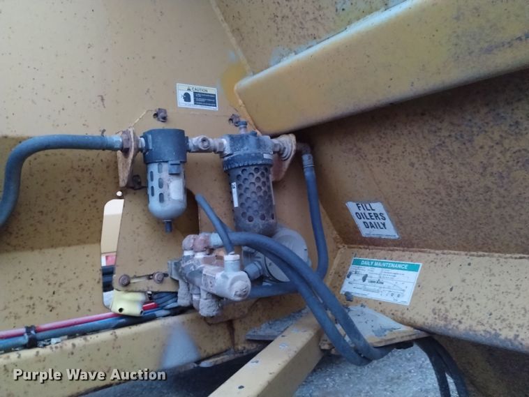 image for item DK8902 2006 Load King 2066D-37-2  bottom dump trailer