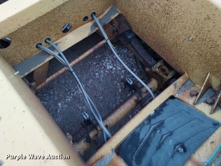 image for item DK8903 2006 Load King 2066D-37-2  bottom dump trailer