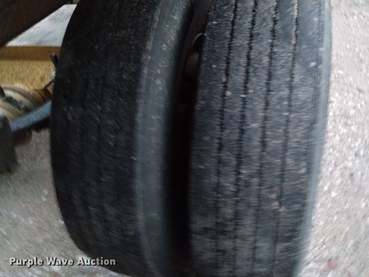 image for item DK8903 2006 Load King 2066D-37-2  bottom dump trailer