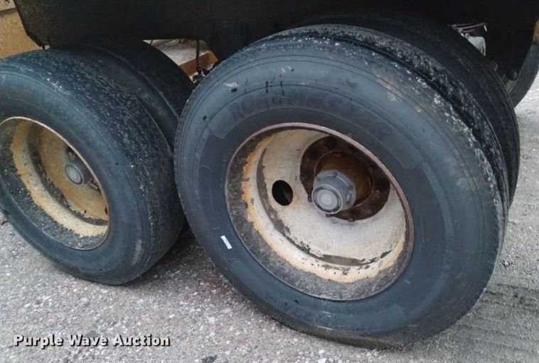 image for item DK8903 2006 Load King 2066D-37-2  bottom dump trailer