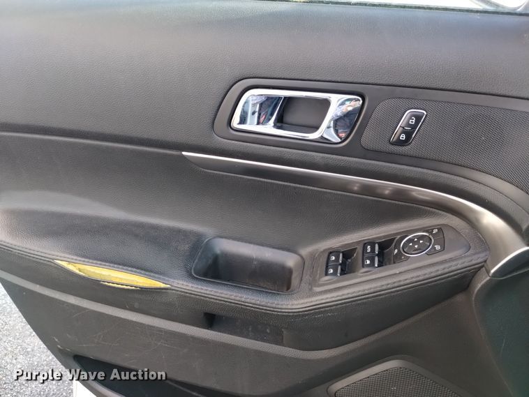 image for item DK8907 2013 Ford Explorer Police Interceptor  SUV