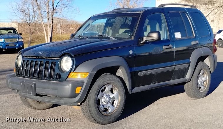 image for item DK8909 2006 Jeep Liberty  SUV