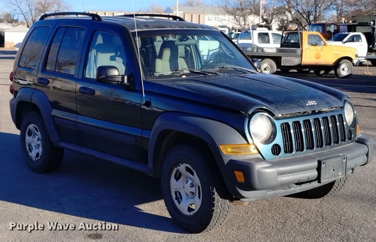 image for item DK8909 2006 Jeep Liberty  SUV