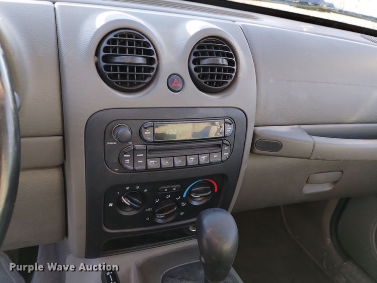 image for item DK8909 2006 Jeep Liberty  SUV