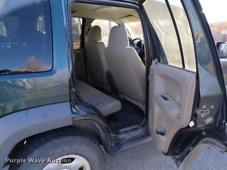 image for item DK8909 2006 Jeep Liberty  SUV