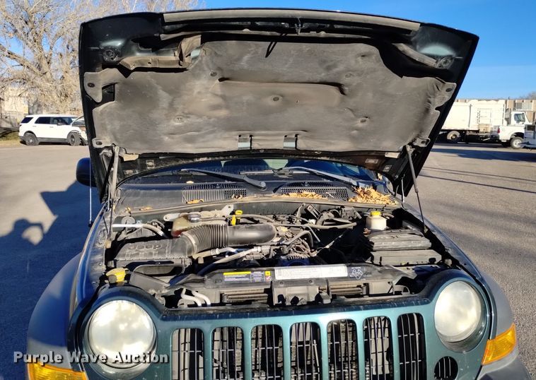 image for item DK8909 2006 Jeep Liberty  SUV