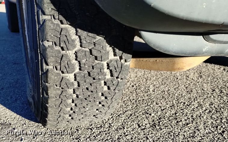 image for item DK8909 2006 Jeep Liberty  SUV