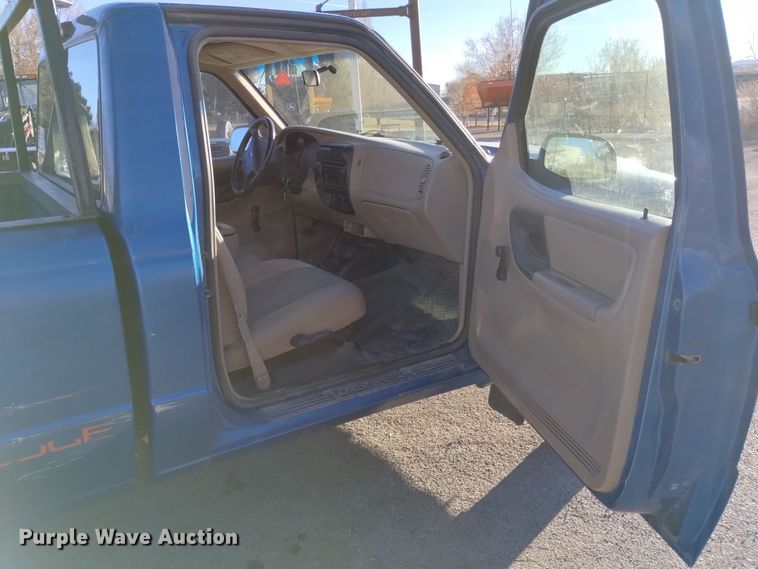 image for item DK8910 2001 Ford Ranger  pickup truck