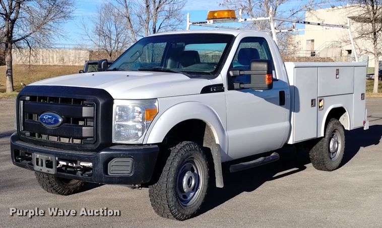 image for item DK8911 2012 Ford F250 Super Duty  utility bed pickup truck