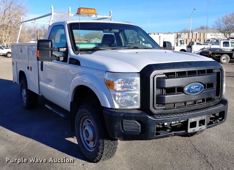 image for item DK8911 2012 Ford F250 Super Duty  utility bed pickup truck