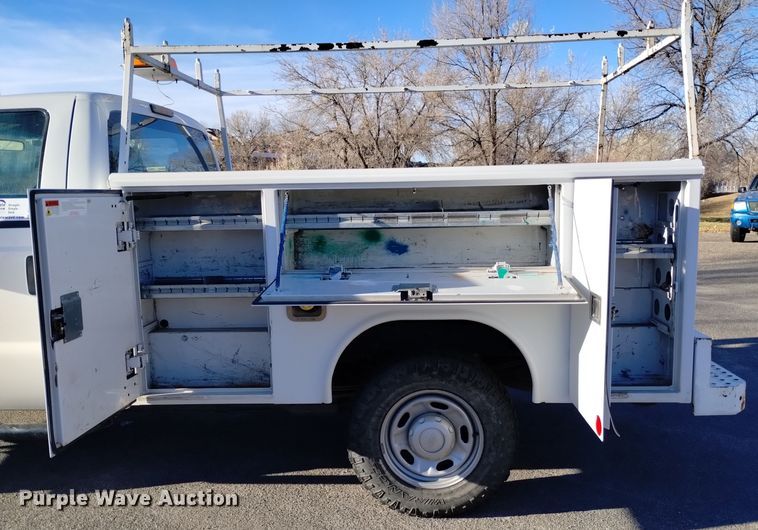 image for item DK8911 2012 Ford F250 Super Duty  utility bed pickup truck