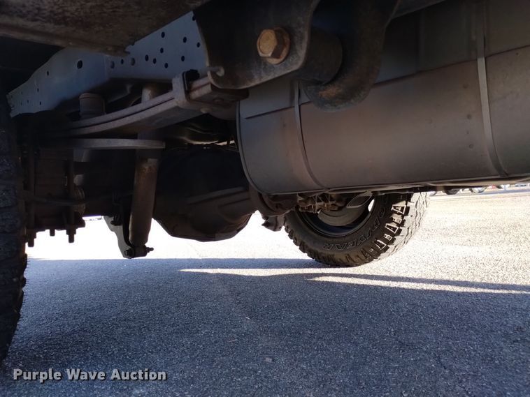 image for item DK8911 2012 Ford F250 Super Duty  utility bed pickup truck