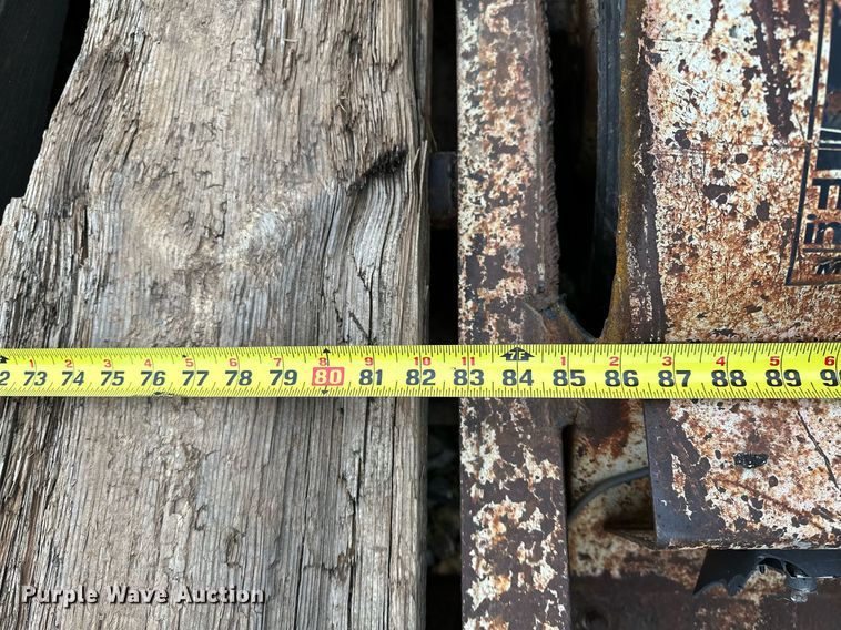 image for item DO5170 1985 Trail King TK18U-2000  equipment trailer