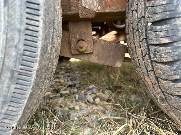 image for item DO5170 1985 Trail King TK18U-2000  equipment trailer