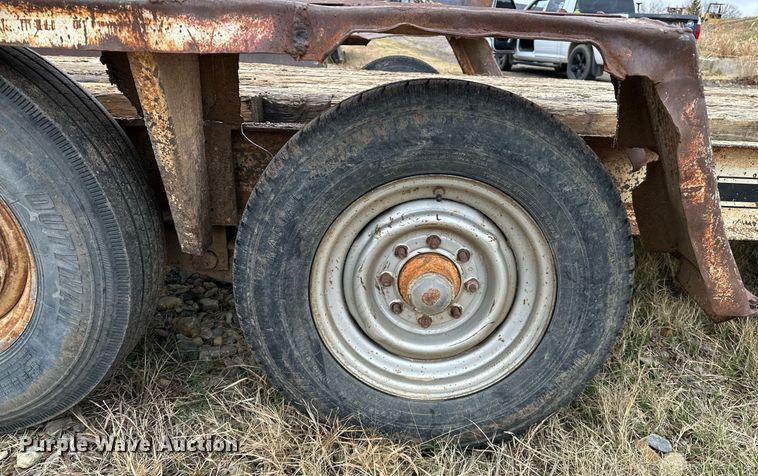 image for item DO5170 1985 Trail King TK18U-2000  equipment trailer