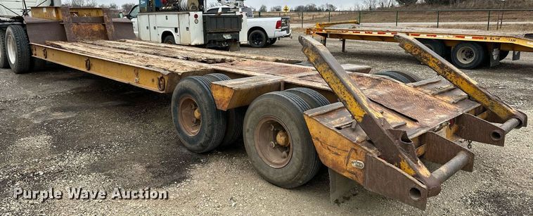 image for item DO5172 1973 Hyster Lowboy  equipment trailer