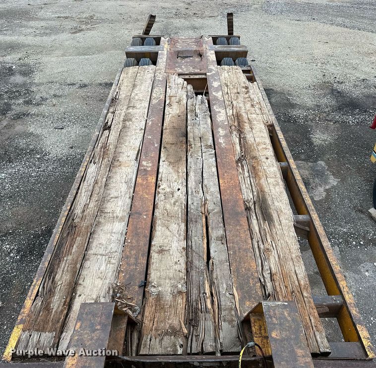image for item DO5172 1973 Hyster Lowboy  equipment trailer