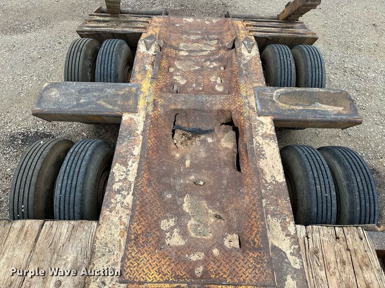 image for item DO5172 1973 Hyster Lowboy  equipment trailer