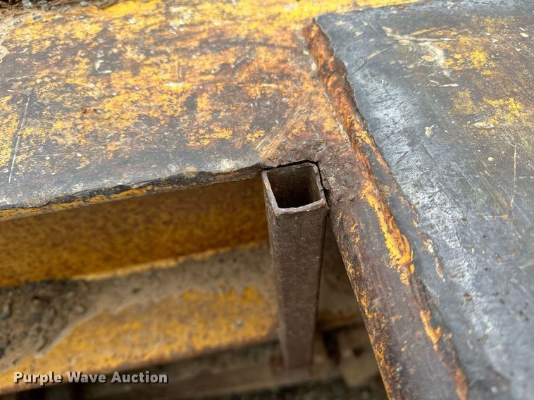 image for item DO5172 1973 Hyster Lowboy  equipment trailer