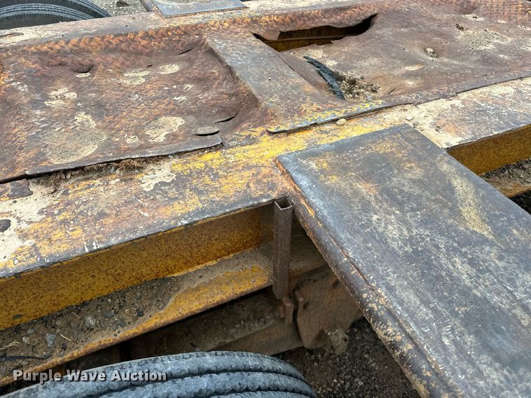 image for item DO5172 1973 Hyster Lowboy  equipment trailer