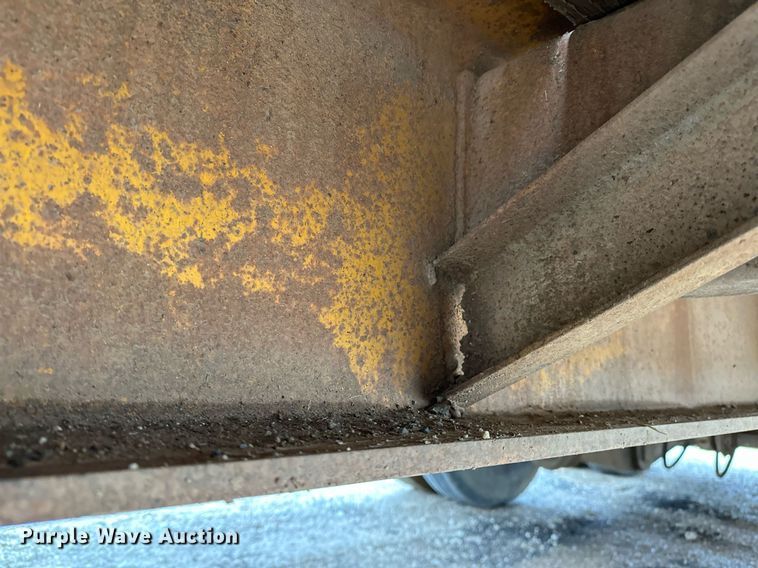 image for item DO5172 1973 Hyster Lowboy  equipment trailer