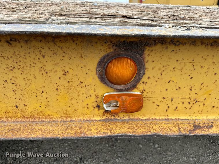 image for item DO5172 1973 Hyster Lowboy  equipment trailer