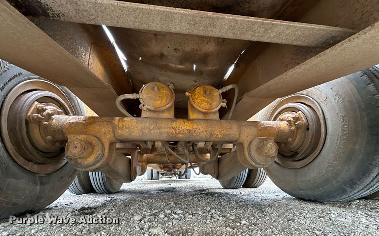 image for item DO5172 1973 Hyster Lowboy  equipment trailer