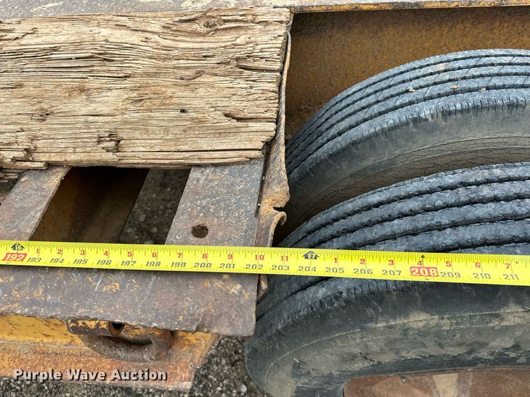 image for item DO5172 1973 Hyster Lowboy  equipment trailer