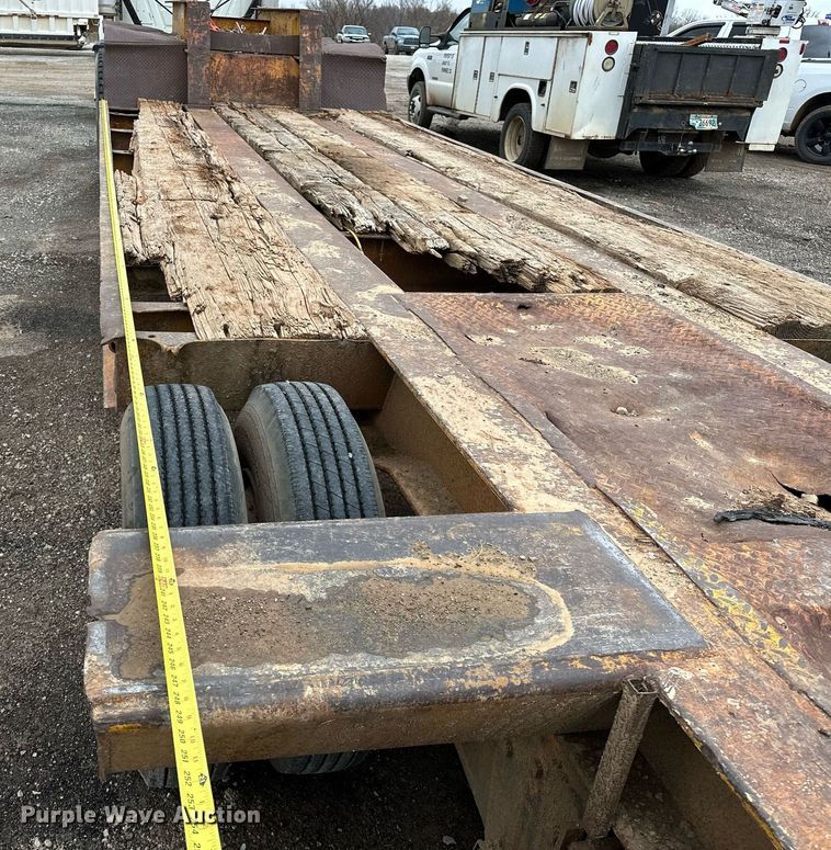 image for item DO5172 1973 Hyster Lowboy  equipment trailer