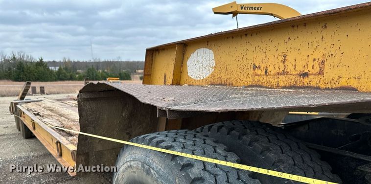 image for item DO5172 1973 Hyster Lowboy  equipment trailer