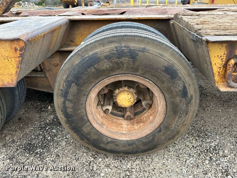 image for item DO5172 1973 Hyster Lowboy  equipment trailer