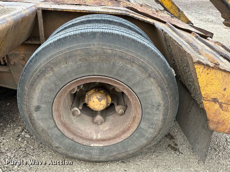 image for item DO5172 1973 Hyster Lowboy  equipment trailer