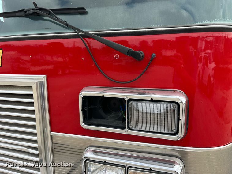 image for item DP2133 1990 Pierce Lance  pumper fire truck