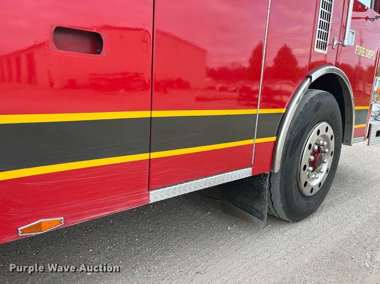 image for item DP2133 1990 Pierce Lance  pumper fire truck